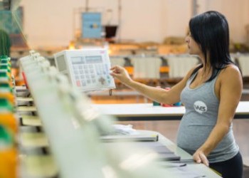 Grávidas e lactantes não podem trabalhar em condições insalubres